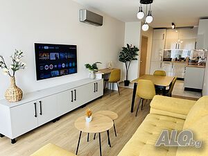 нощувки Elegant Stay - Модерен апартамент с паркомясто в Св. Св. Константин и Елена